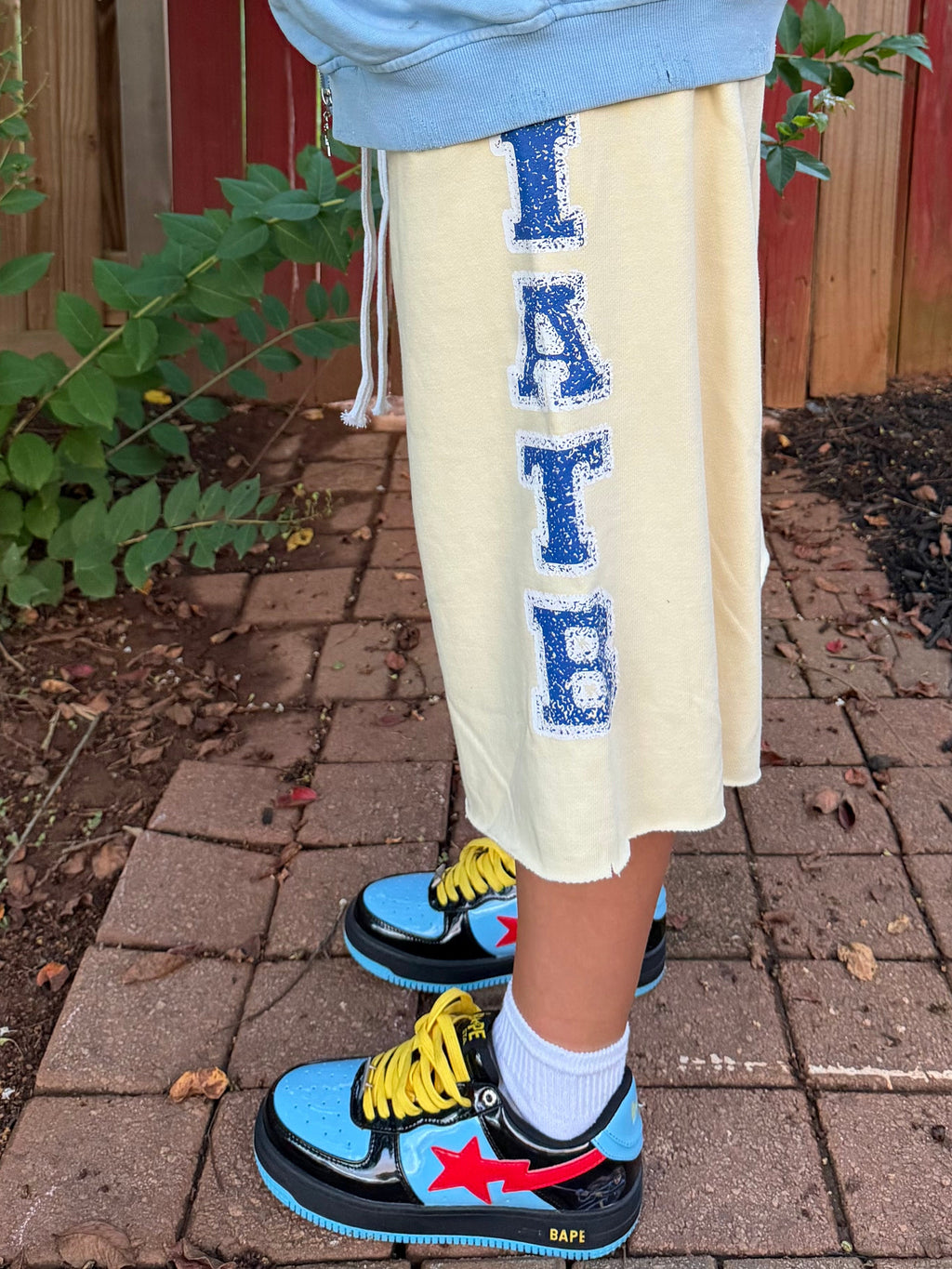 I AM TRENDING SWEATSHORTS
